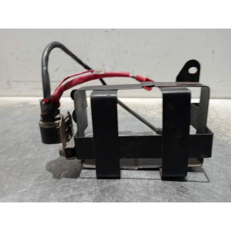 Recambio de caja trasera para keeway superlight 125 referencia OEM IAM   CAJA DE BATERIA