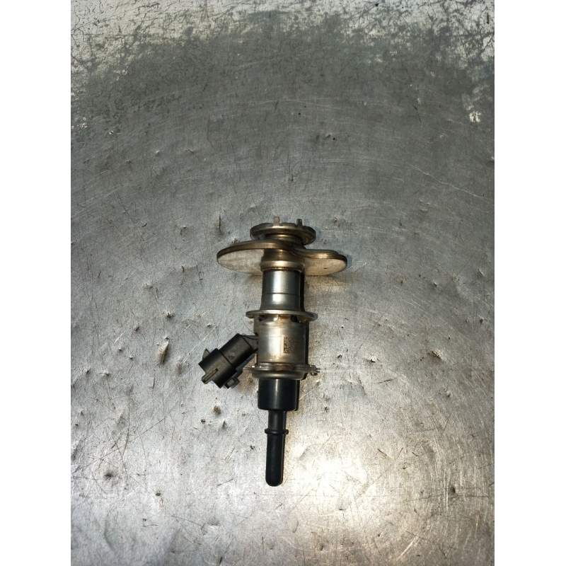 Recambio de inyector para audi a3 sportback (8ya, 8yf) 35 tdi referencia OEM IAM 7LA131113A ADBLUE 