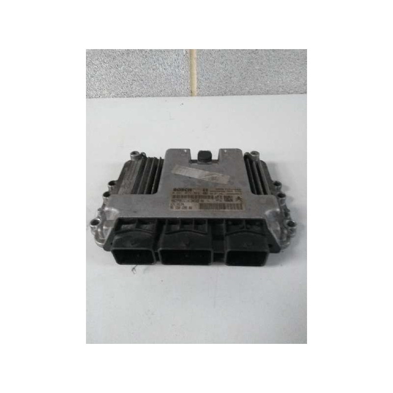 Recambio de centralita motor uce para peugeot 206 berlina xs referencia OEM IAM 0281011560 9659823880 EDC16C34