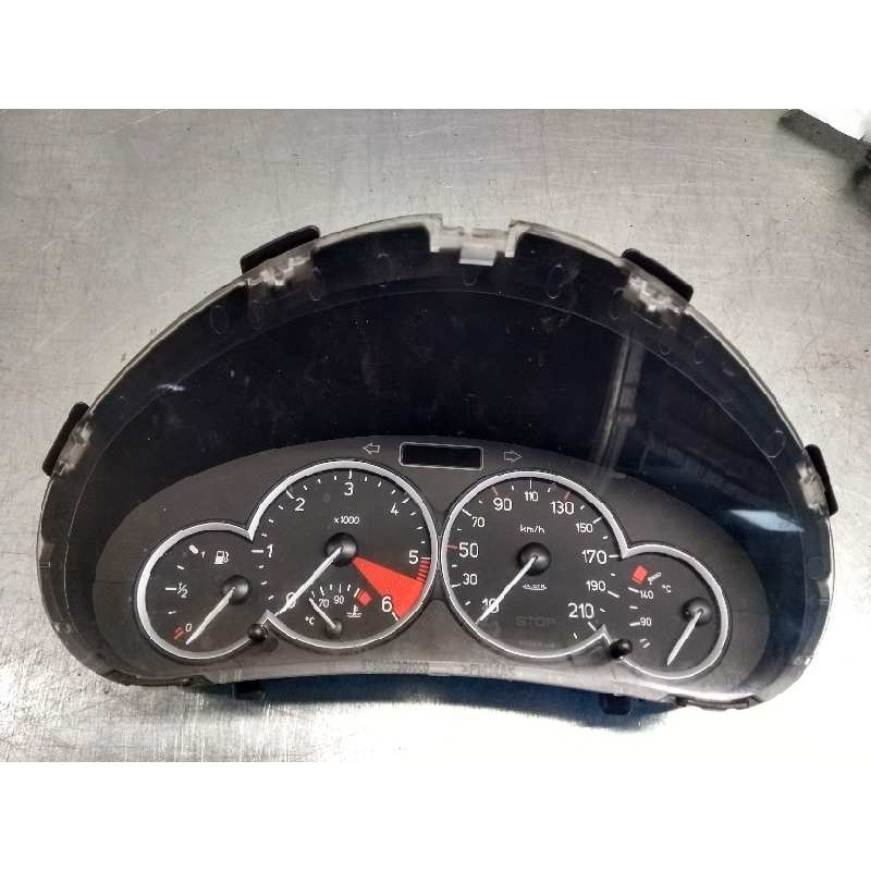 Recambio de cuadro instrumentos para peugeot 206 berlina xs referencia OEM IAM 9656696580  