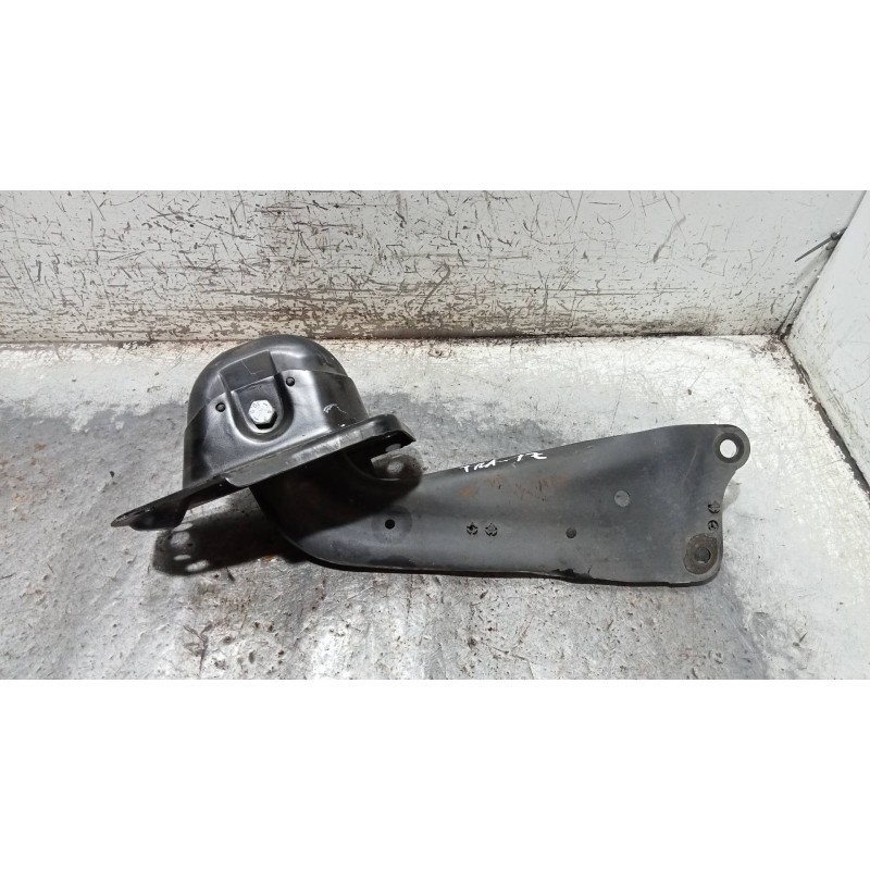 Recambio de brazo suspension superior trasero izquierdo para volkswagen golf vii lim. (bq1) sport referencia OEM IAM   