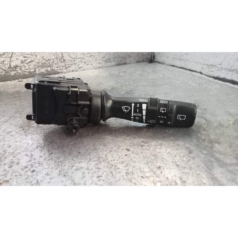 Recambio de mando limpia para kia cee´d x-tech referencia OEM IAM 934202Y660  2012