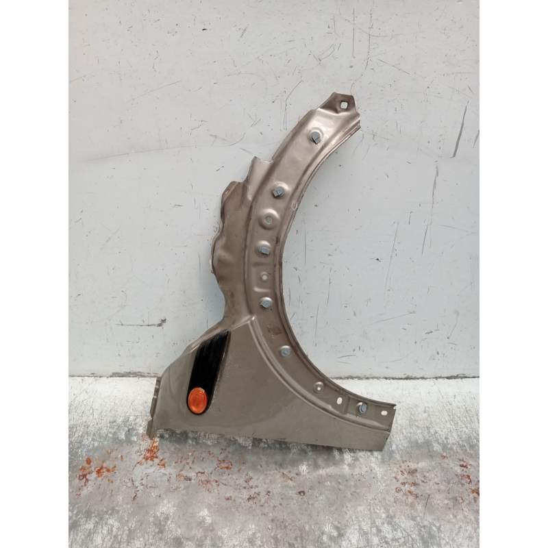 Recambio de aleta delantera derecha para mini mini (r56) one referencia OEM IAM   2006