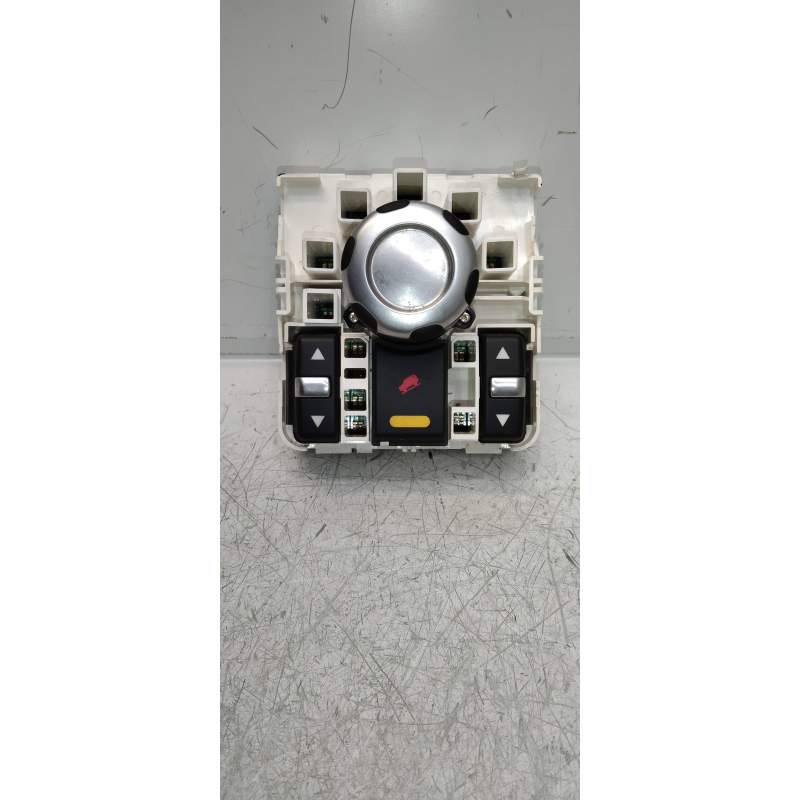 Recambio de mando multifuncion para land rover range rover sport v6 td s referencia OEM IAM AH3214B596AE  