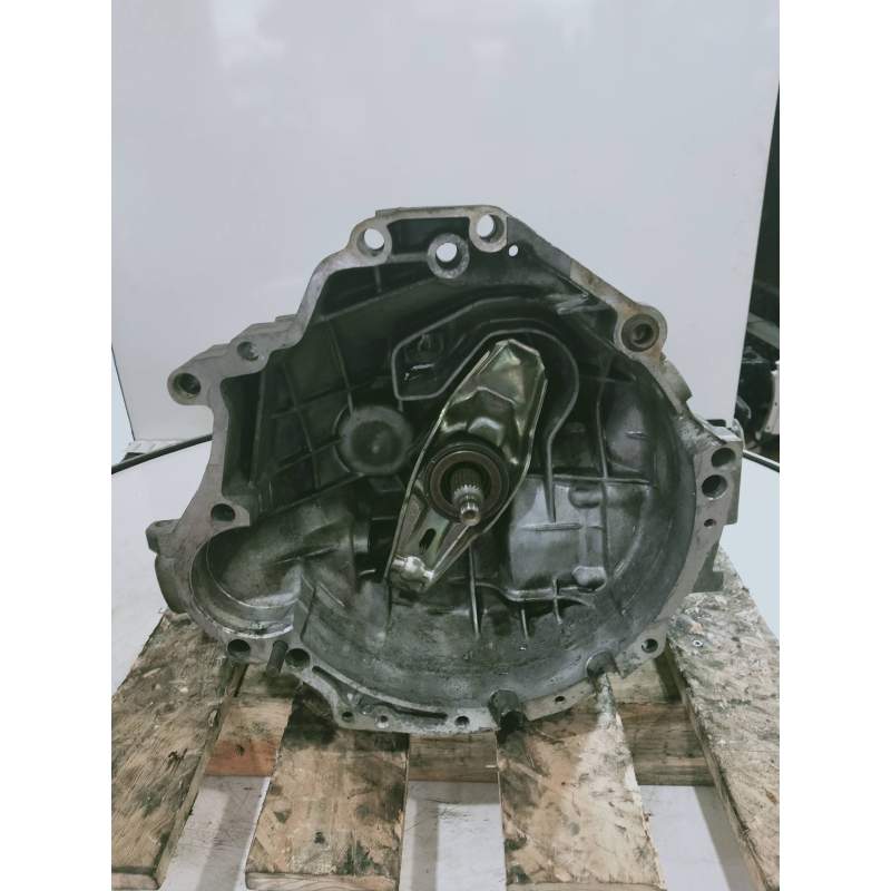 Recambio de caja cambios para audi 100 berlina (c4) básico referencia OEM IAM AXG 0527 13041 5V