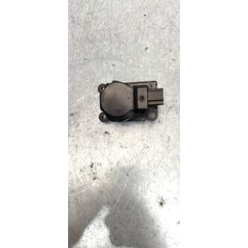 MOTOR APERTURA TRAMPILLAS CLIMATIZADOR MMF1139300681 