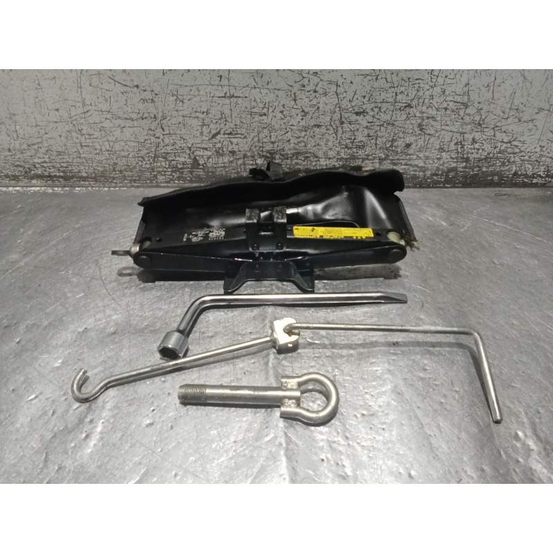Recambio de gato para toyota auris (_e15_) 1.4 d-4d (nde150_) referencia OEM IAM   2006