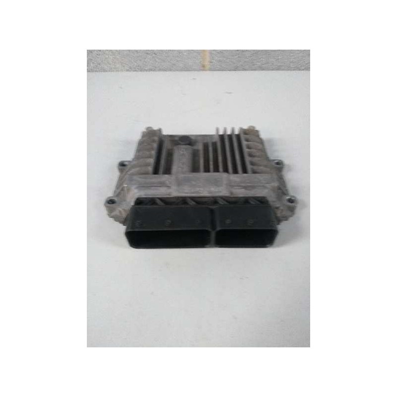 Recambio de centralita motor uce para tata indigo marina referencia OEM IAM R0412B003A 279715209901 28066923 DCM32AP