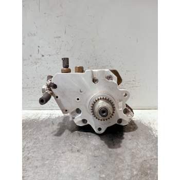 BOMBA INYECCION A6400700701 0445010120 BOSCH