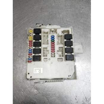 CAJA RELES / FUSIBLES 284B6EB30C 