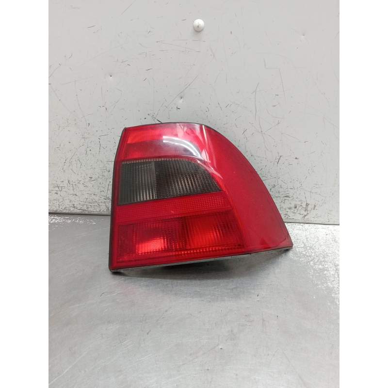 Recambio de piloto trasero derecho para opel vectra b (j96) 2.0 dti 16v (f19) referencia OEM IAM   