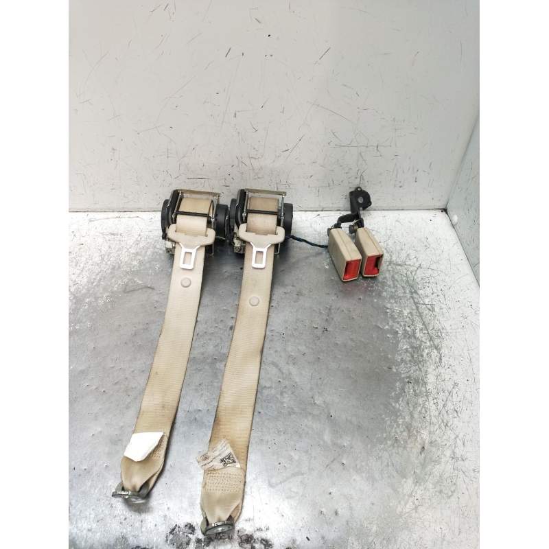 Recambio de juego cinturones trasero para skoda suberb (3t4) ambition referencia OEM IAM  5P 2008