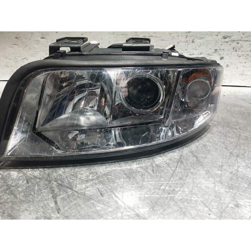 Recambio de faro izquierdo para audi a6 berlina (4b2) referencia OEM IAM 04860822 5DV00776071 XENON