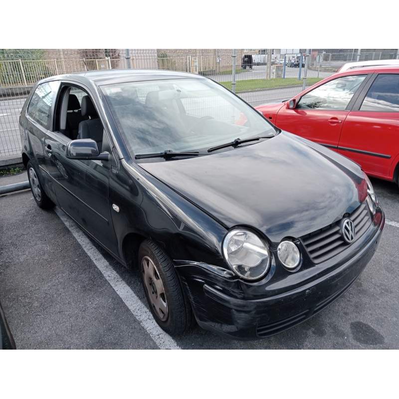 VOLKSWAGEN POLO (9N1)