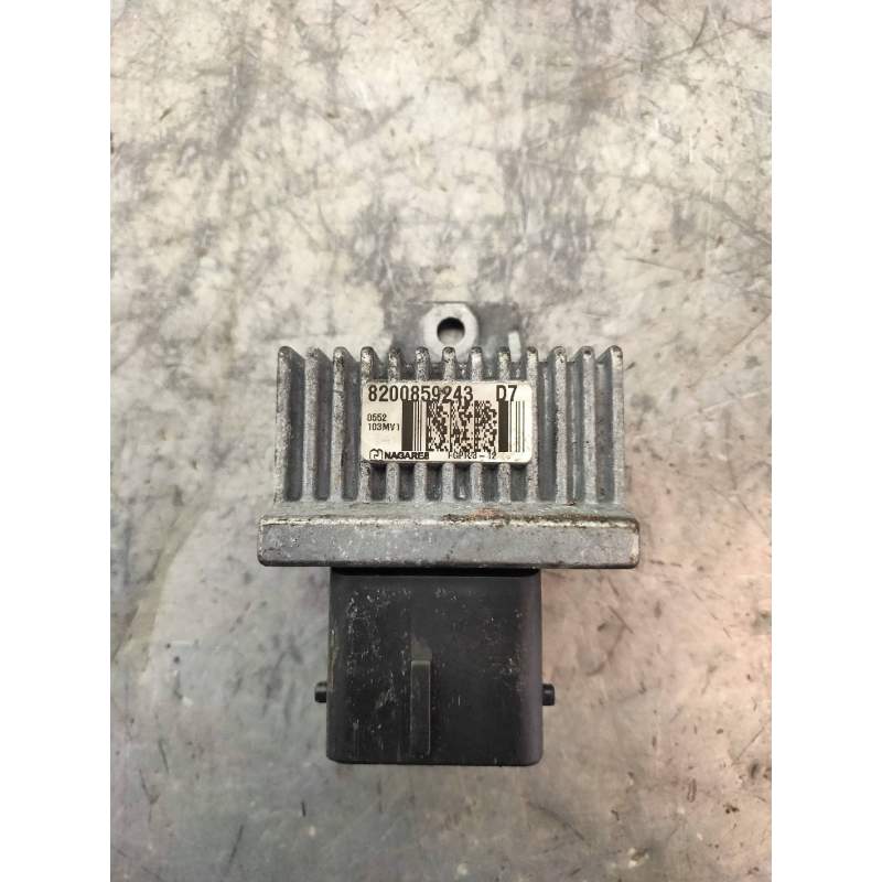 Recambio de caja precalentamiento para renault megane iii berlina 5 p style referencia OEM IAM 8200859243D7 0552103MV1 2012