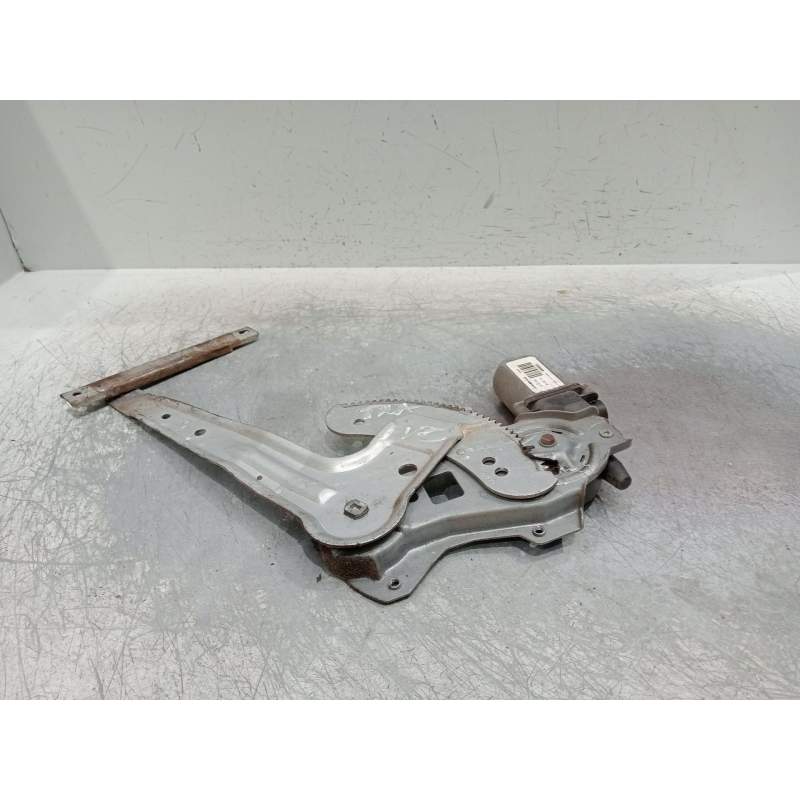 Recambio de elevalunas trasero derecho para nissan almera ii (n16) 1.5 referencia OEM IAM  5P 2002