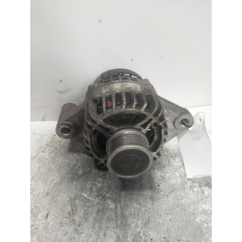 Recambio de alternador para fiat bravo (198) 1.9 16v dynamic multijet referencia OEM IAM 51784265 DENSO 