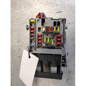 CAJA RELES / FUSIBLES 13222786 20CDTI 2008