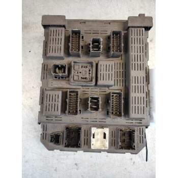 CAJA RELES / FUSIBLES 9648723680 22HDI 2000