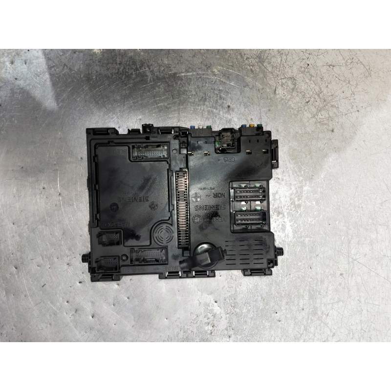 Recambio de caja reles / fusibles para peugeot 206 hatchback (2a/c) 1.9 d referencia OEM IAM 962646088003  