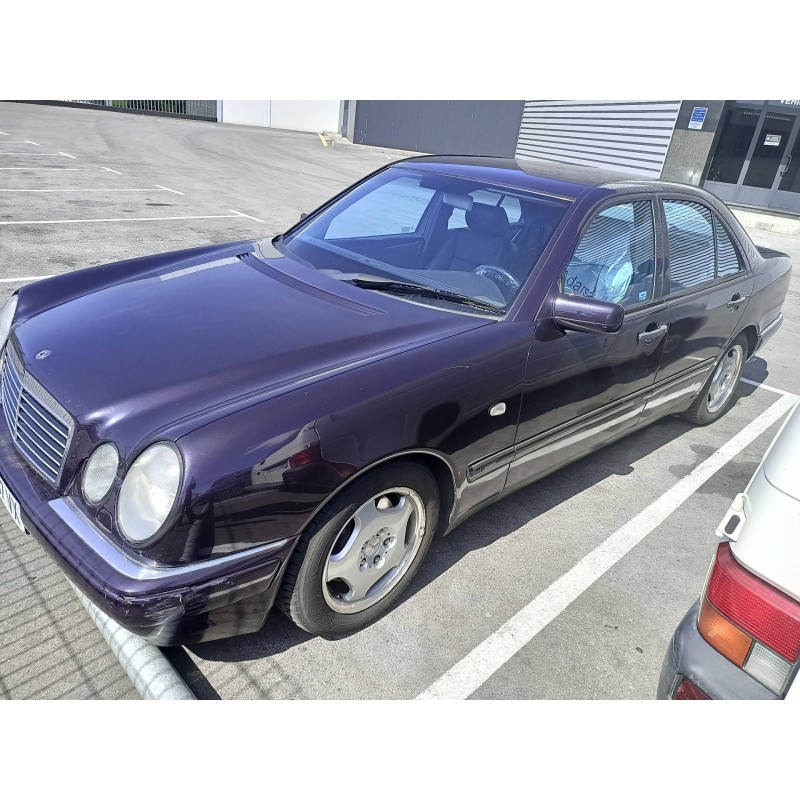 mercedes clase e (w210) berlina del año 1998