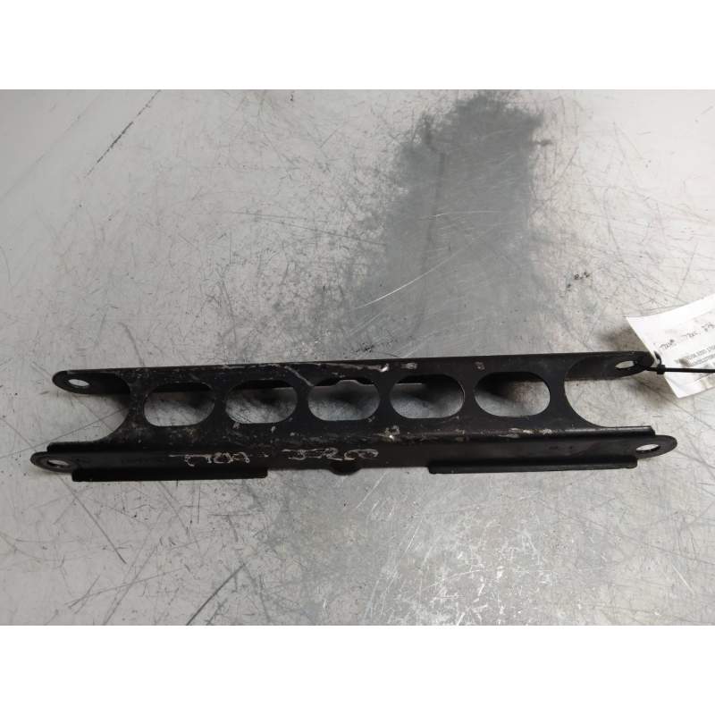 Recambio de tirante trasero izquierdo para bmw serie 3 coupe (e92) 320d referencia OEM IAM   