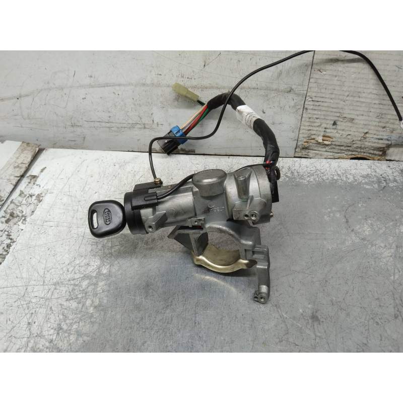 Recambio de conmutador de arranque para kia shuma 1.5 ls berlina portón referencia OEM IAM 47361A  