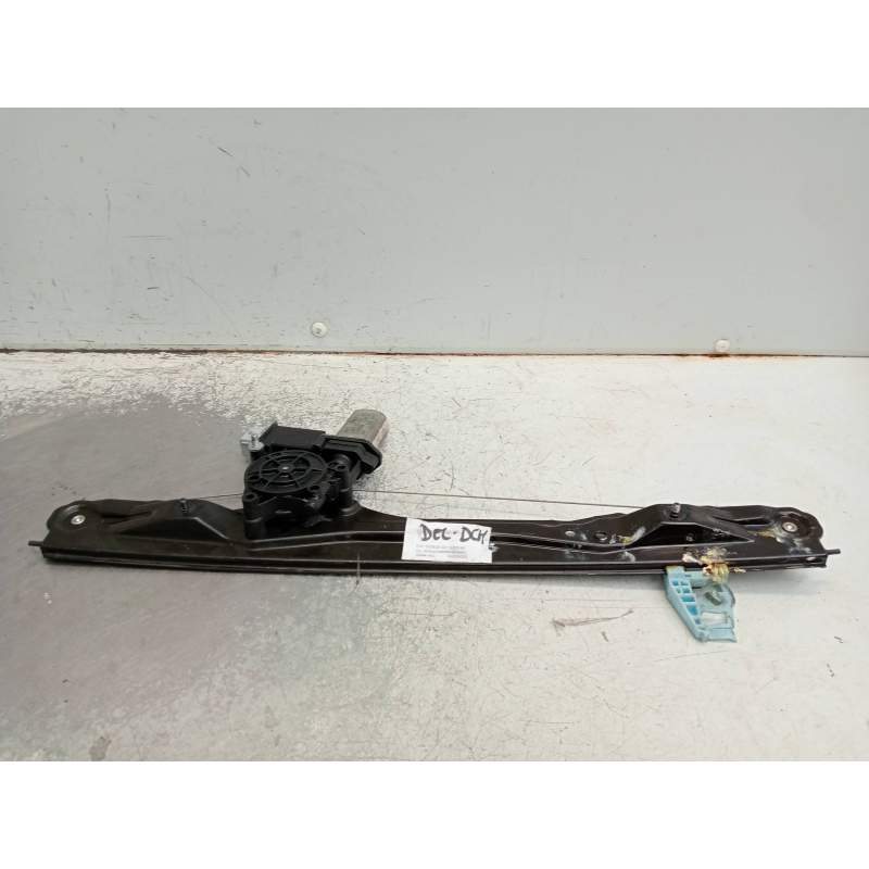 Recambio de elevalunas delantero derecho para fiat doblo active referencia OEM IAM 51810880  2010