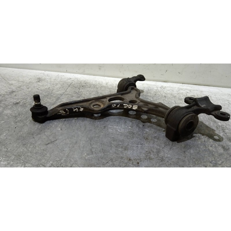 Recambio de brazo suspension inferior delantero izquierdo para peugeot 806 st referencia OEM IAM   