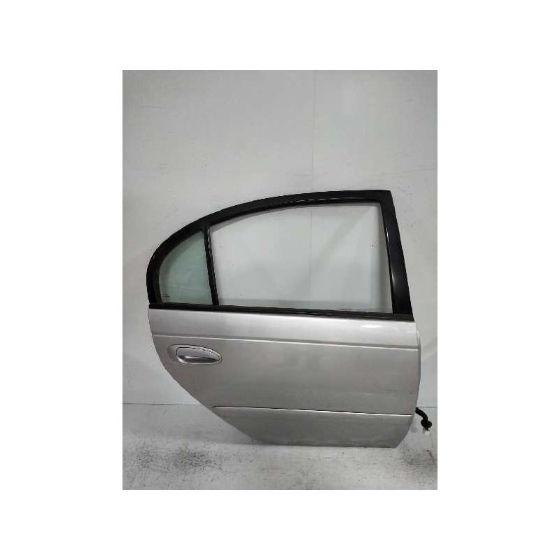 Recambio de puerta trasera derecha para toyota avensis berlina (t 22) 1.6 16v referencia OEM IAM  4P 