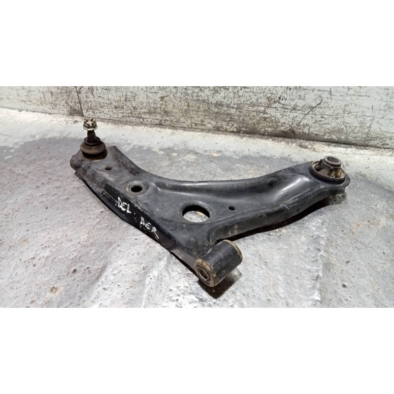 Recambio de brazo suspension inferior delantero derecho para citroen c1 city edition referencia OEM IAM   