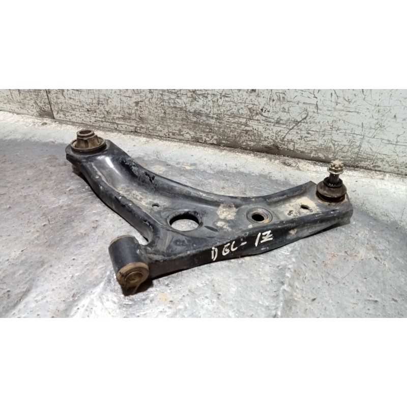 Recambio de brazo suspension inferior delantero izquierdo para citroen c1 city edition referencia OEM IAM   