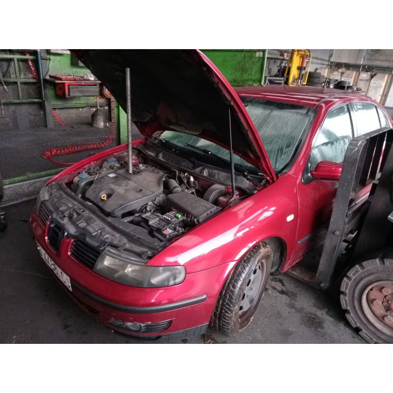 SEAT TOLEDO II (1M2)