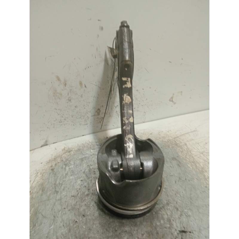 Recambio de piston para mercedes-benz clase a (w169) a 180 cdi (169.007) referencia OEM IAM 640 8340A 