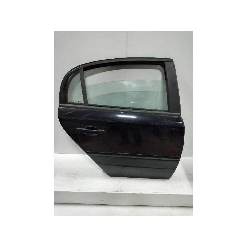 Recambio de puerta trasera derecha para opel vectra c berlina comfort referencia OEM IAM  4P 2003