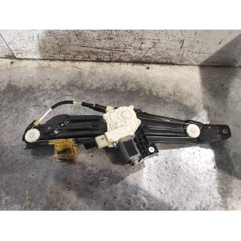ELEVALUNAS TRASERO DERECHO 7182122F10S 71826149F10E 72481720 72715649