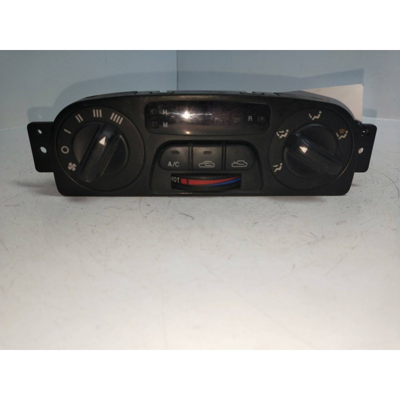 Recambio de mando calefaccion / aire acondicionado para kia clarus 1.8 cat referencia OEM IAM OK9A361190  