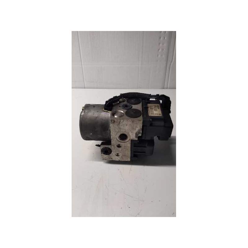 Recambio de abs para citroën xsara berlina 1.9 diesel referencia OEM IAM 0265216722 0273004440 9636084480