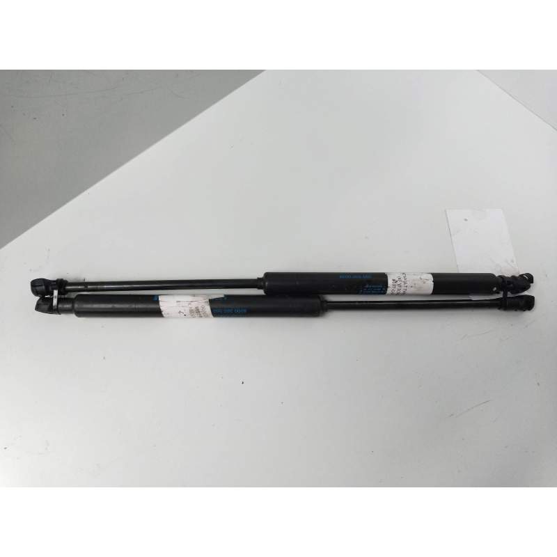 Recambio de amortiguadores maletero / porton para renault twingo authentique referencia OEM IAM 8200385560  