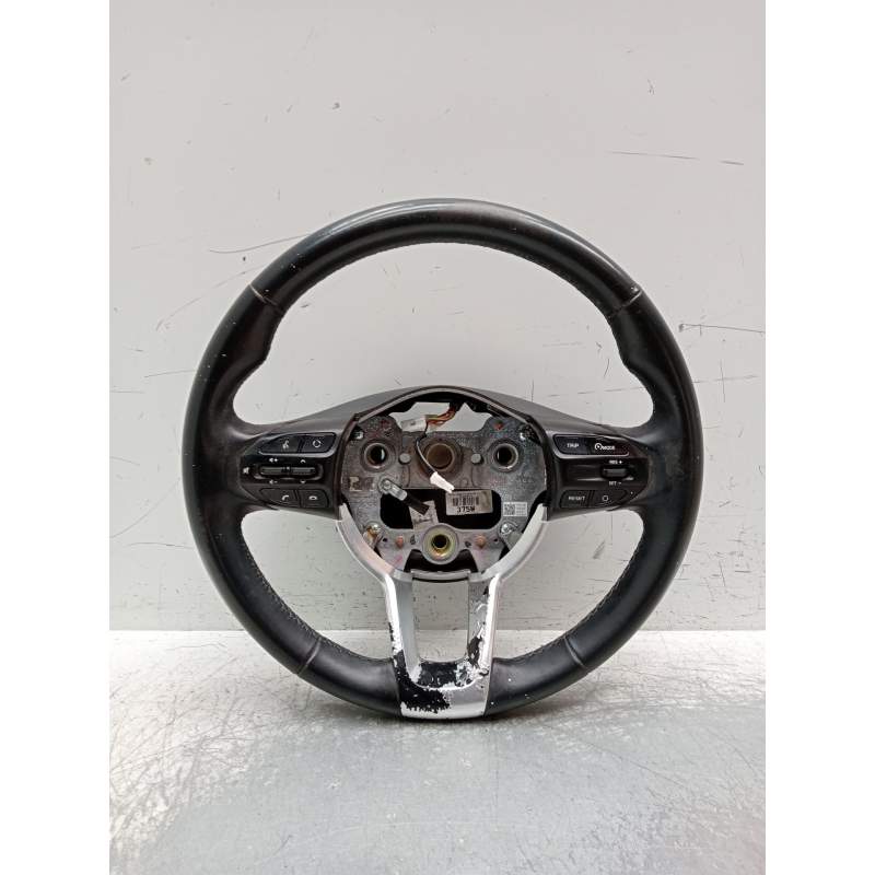Recambio de volante para kia stonic (yb) 1.0 t-gdi referencia OEM IAM   2017