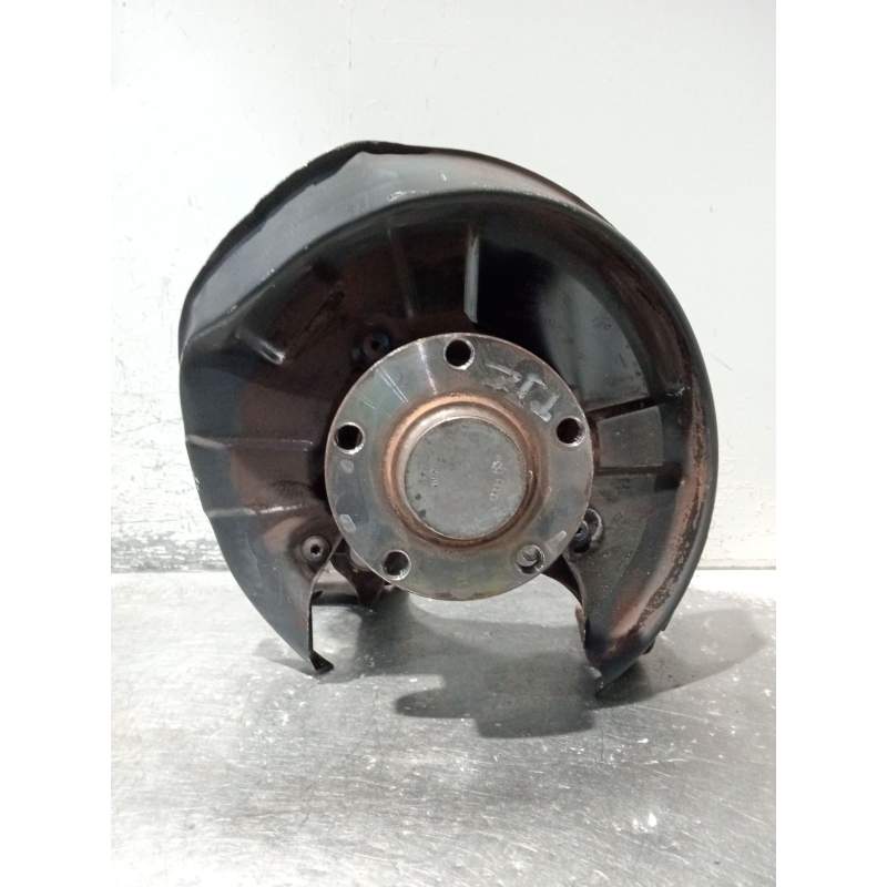 Recambio de mangueta trasera izquierda para audi a4 b6 (8e2) 2.0 referencia OEM IAM 8E0615611J 20G 2001