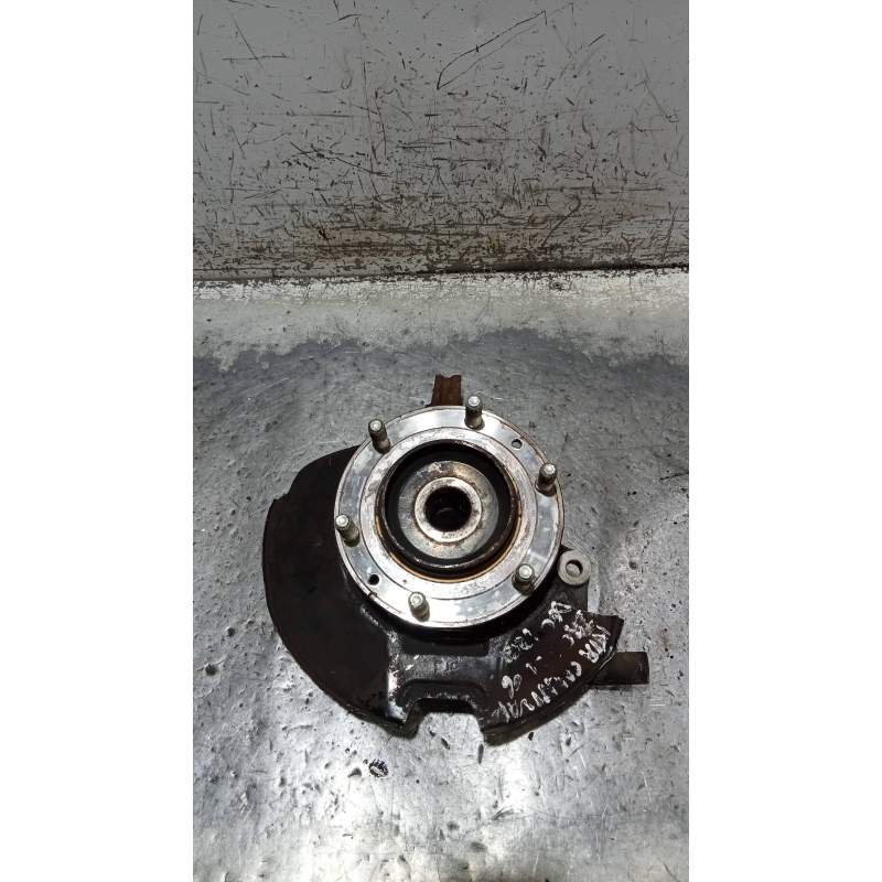 Recambio de mangueta delantera izquierda para kia carnival ii 2.9 cdri executive referencia OEM IAM   
