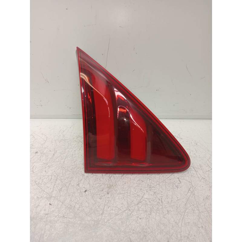 Recambio de piloto trasero izquierdo interior para peugeot 3008 access referencia OEM IAM 9805511380 81300101 LED