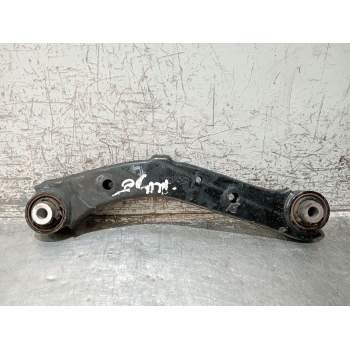 BRAZO SUSPENSION SUPERIOR TRASERO DERECHO 55100D3050 17CRDI 2015