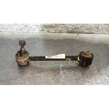 BRAZO SUSPENSION SUPERIOR TRASERO DERECHO ANTERIOR 14CRDI 2012