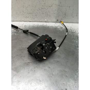 MOTOR CIERRE CENTRALIZADO TRASERO IZQUIERDO 9826126080 5P 2015
