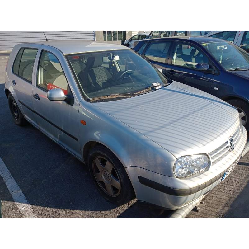 VOLKSWAGEN GOLF IV BERLINA (1J1)