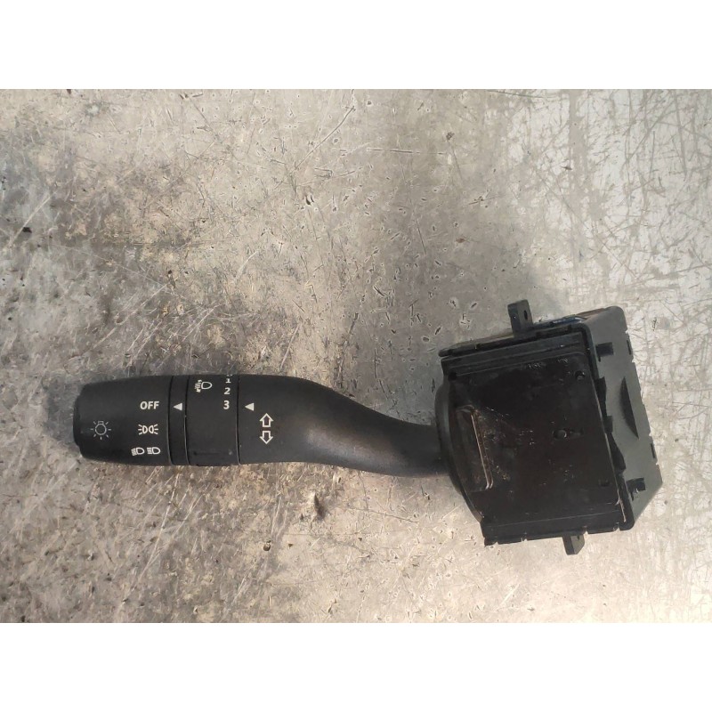 Recambio de mando luces para tata vista 1.3 td referencia OEM IAM 399110871  