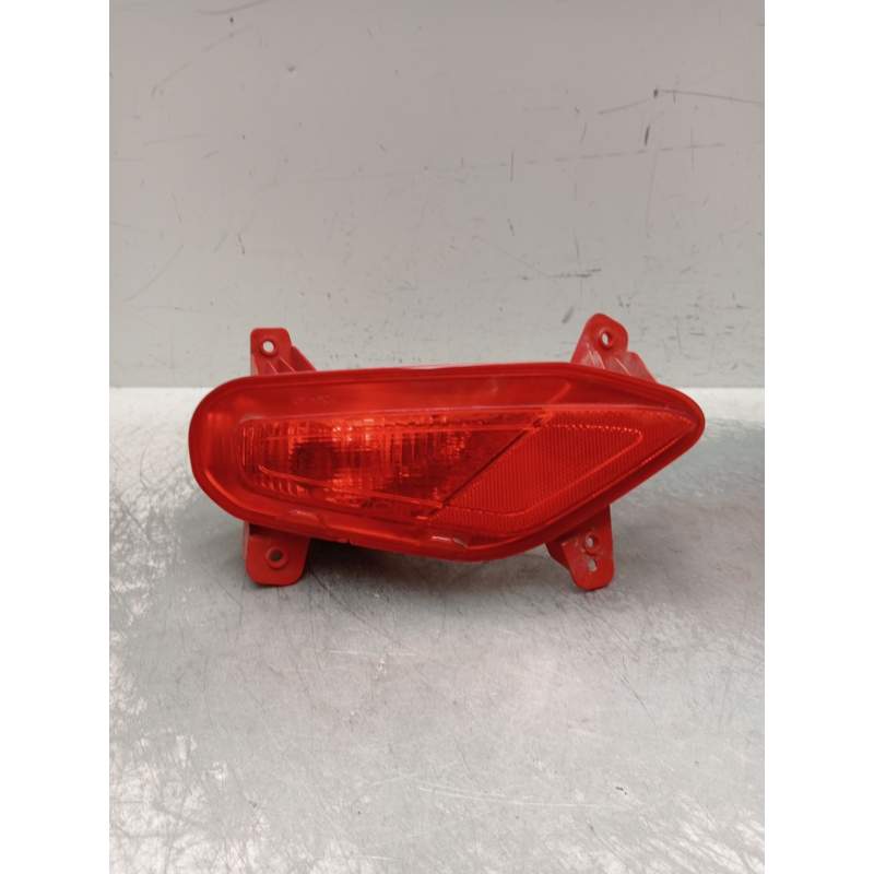 Recambio de piloto trasero izquierdo paragolpes para kia stonic (yb) 1.0 t-gdi referencia OEM IAM 92405H8  2017
