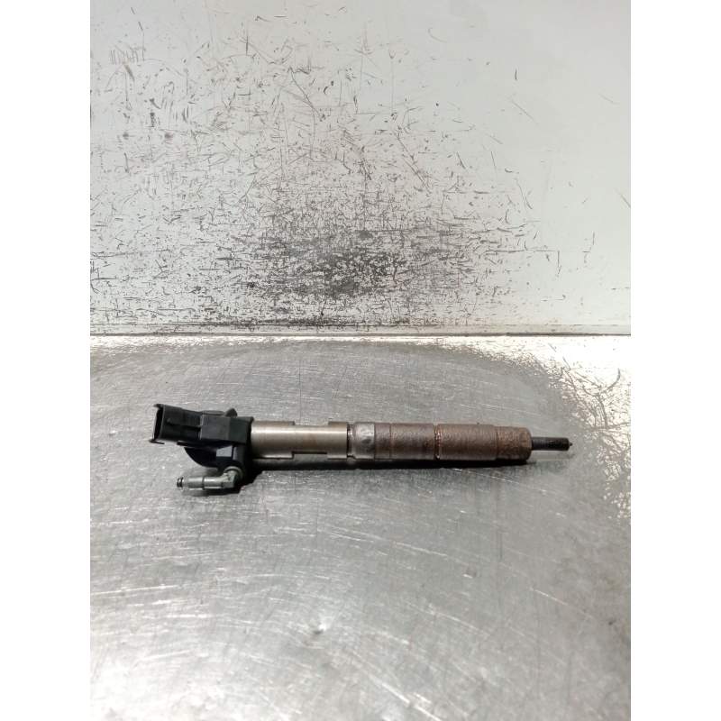 Recambio de inyector para toyota auris (_e15_) 1.4 d-4d (nde150_) referencia OEM IAM 236700W020 0445116054 BOSCH